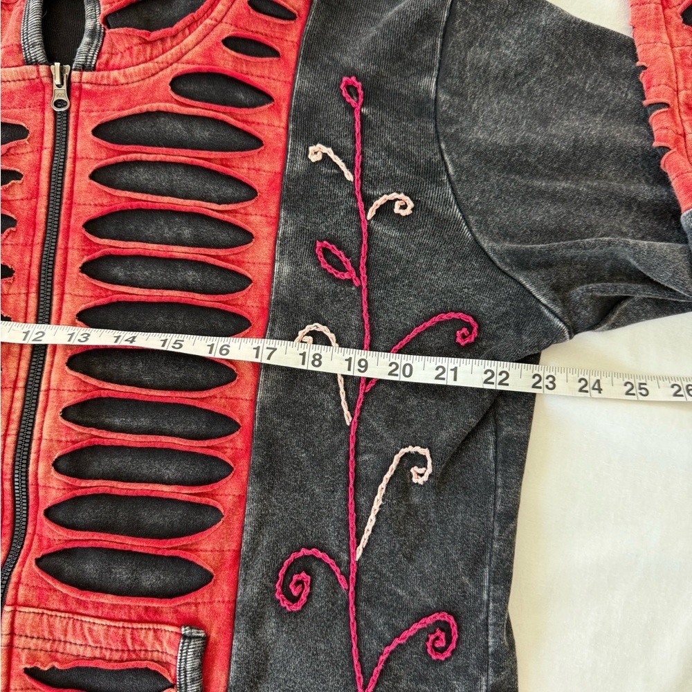 Rising International Black and Red Artistic Jacket - Picture 5 of 6